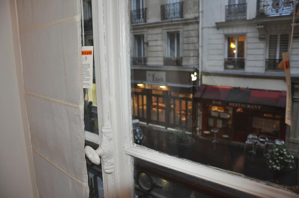 ホテル ディストリクト レピュブリック パリ エクステリア 写真